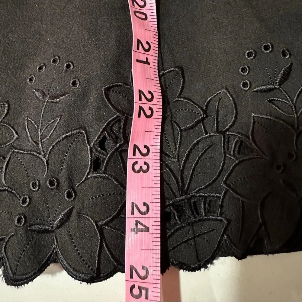 Natural Impressions Women's Black Blazer with Floral Details